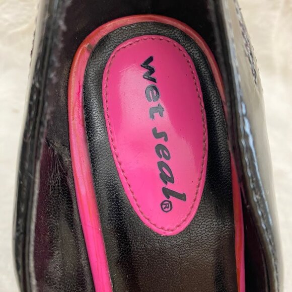 Vintage Monster High Draculaura Inspo Black Pink Peep Toe Stiletto Heels Sz 7.5 - Picture 9 of 11